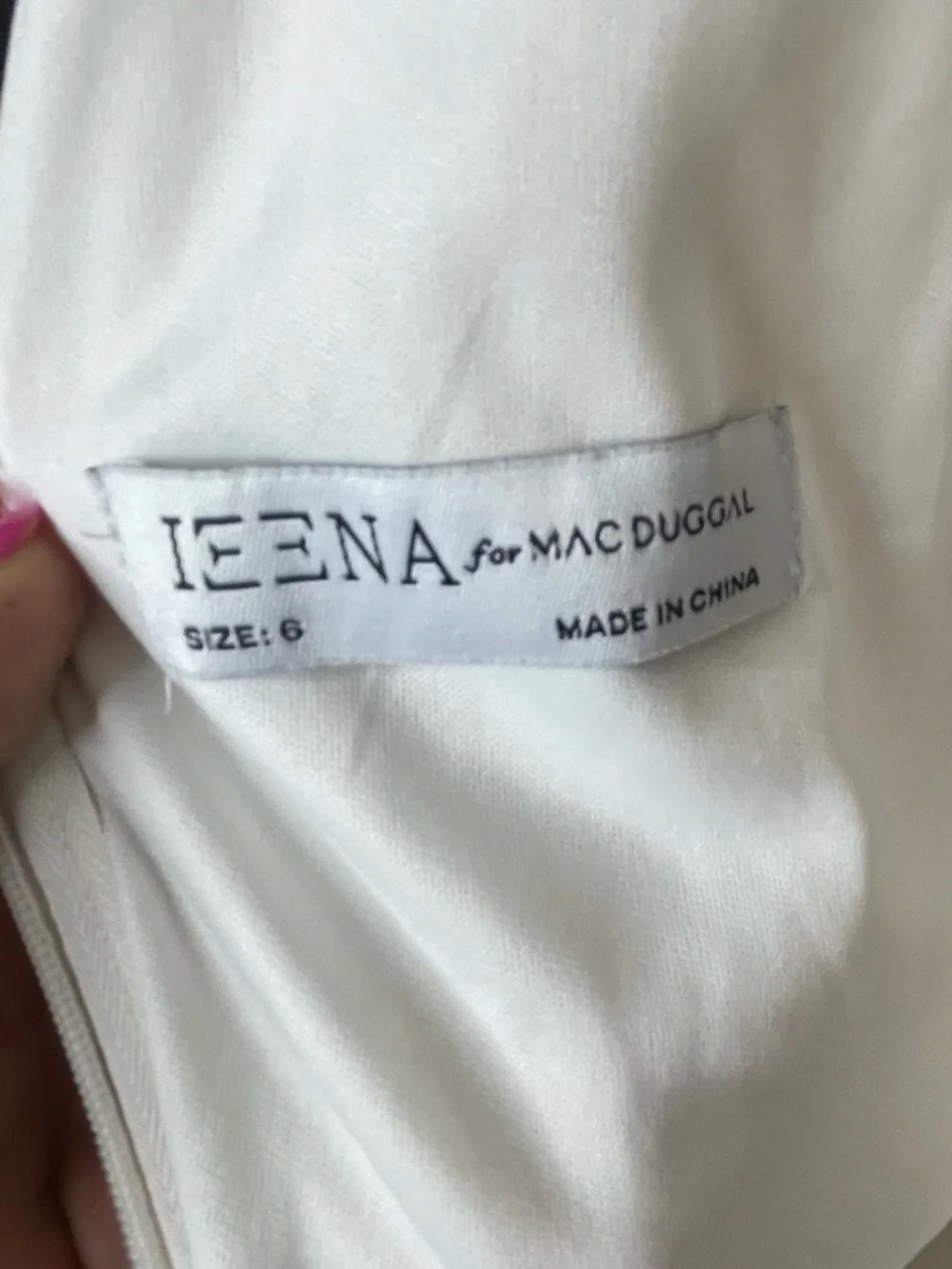 Mac Duggal IEENA White Floral Maxi Dress - Feminine Summer Dress Sz 6 - Picture 3 of 5